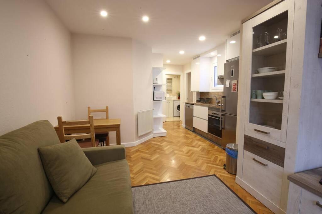 Apartamento Oviedo Las Palomas Exterior foto